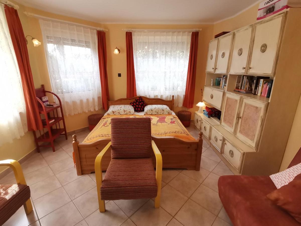 Marika Apartman Hajdúszoboszló Exterior foto